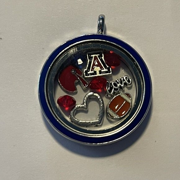 Arizona Wildcats NCAA Memory Charm Locket w/ 22 IN chain NEW - Picture 2 of 4